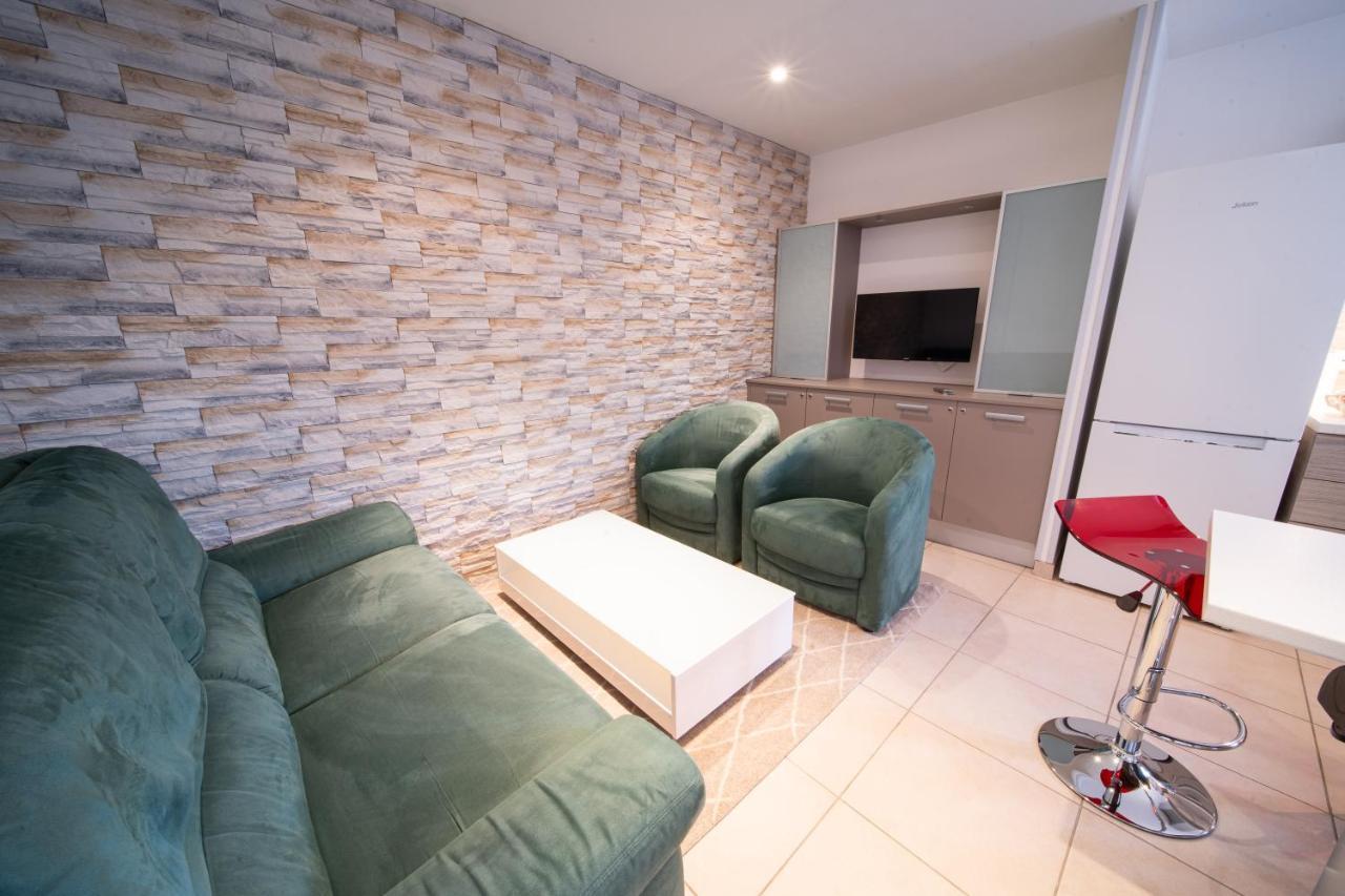 Appartement Haut De Gamme Centre Ville Chalon-sur-Saône Buitenkant foto