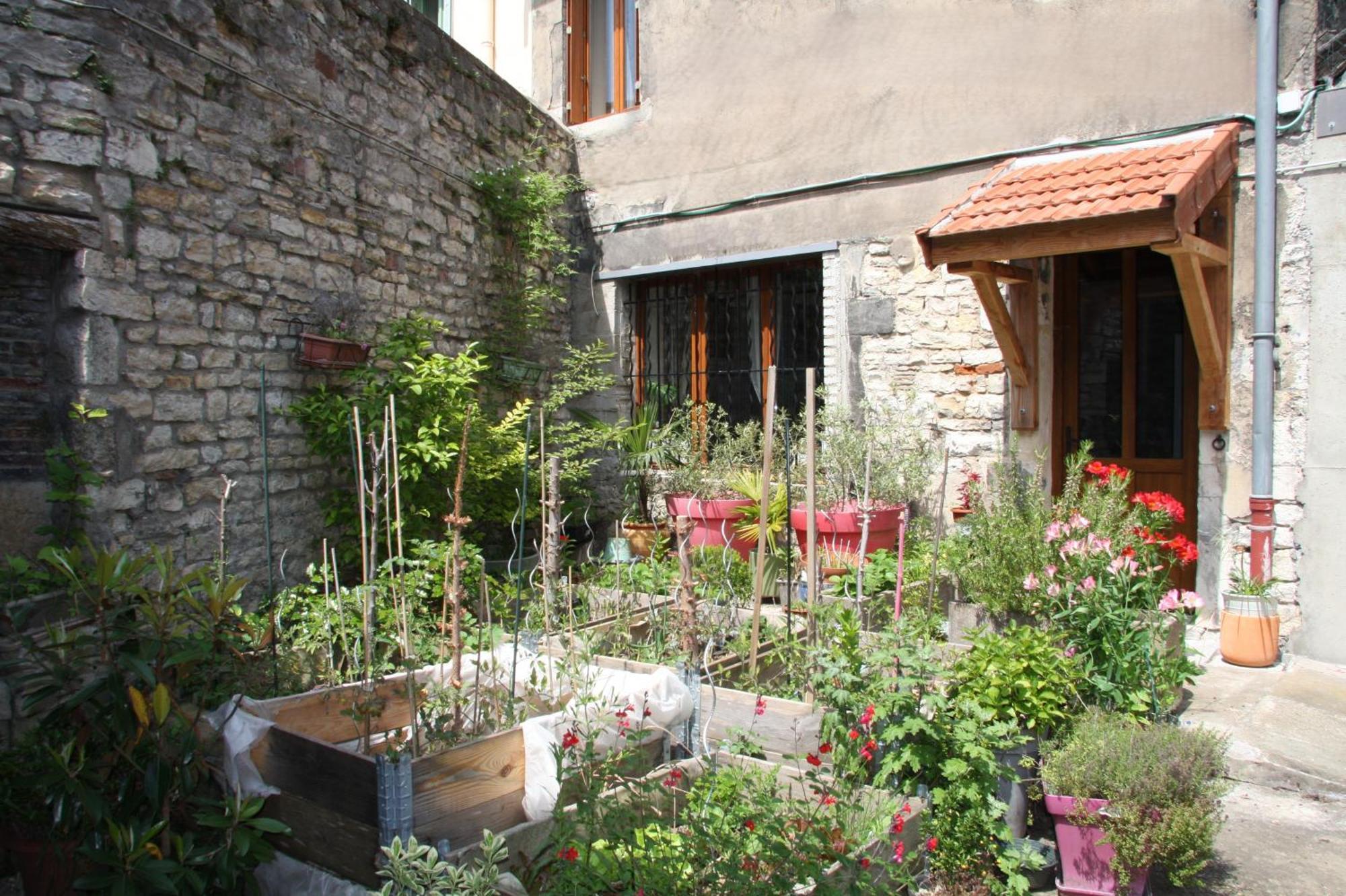 Appartement Haut De Gamme Centre Ville Chalon-sur-Saône Buitenkant foto